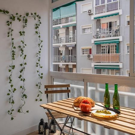 Hh Victoria Luxury Apartment Malaga Bagian luar foto
