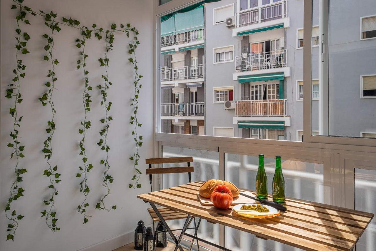 Hh Victoria Luxury Apartment Malaga Bagian luar foto